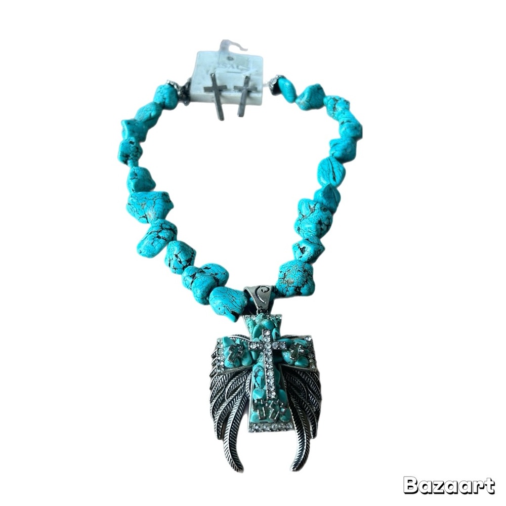 ISAC Turquoise Necklace, beautiful statement piece.
